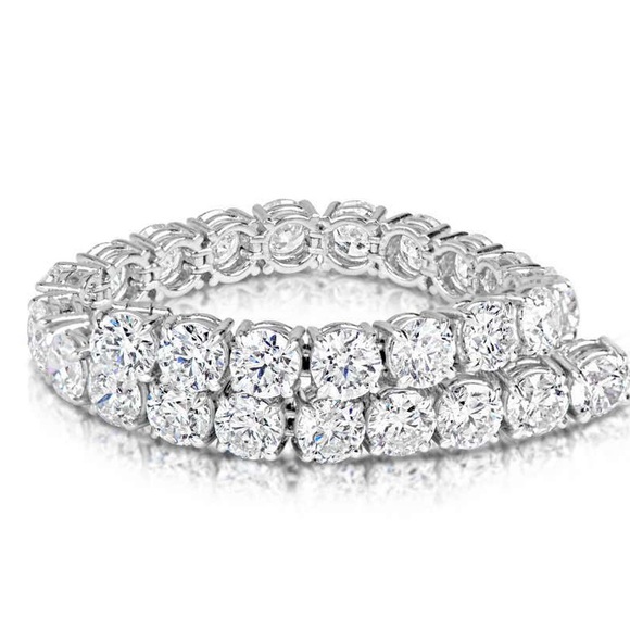 18k 46ct Solitaire Tennis Bracelet - Picture 4 of 11